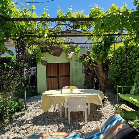 Le Jardin Serein Penzion Salindres